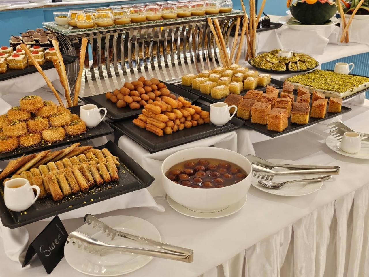 The Proud Hotel Al Khobar Exterior foto
